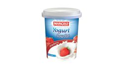 Marigold Yogurt Cream Low Fat Strawberry 130g