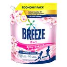 Breeze Liquid Detergent 2 in 1 Silky Sakura Refill 3.2kg