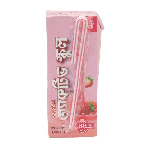 Marks Active School Strawberry And Ice Cream Milk Shake 200ml
