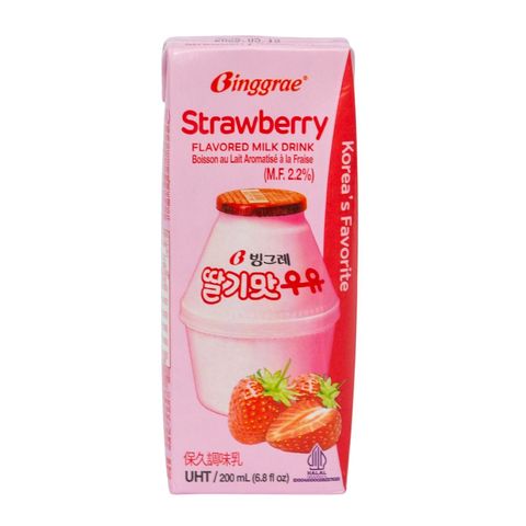 Binggrae Strawberry Flavored Milk Drink 200ml