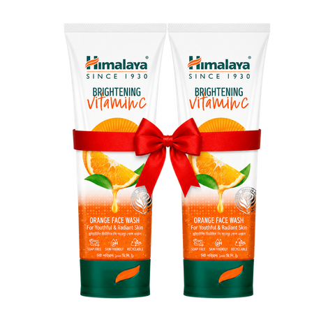 (Buy 1 & Get 1 Free) Himalaya Brightening Vitamin C Orange Face Wash 100ml