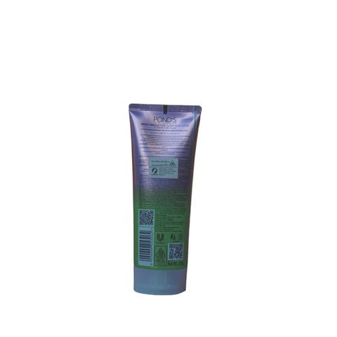 Pond's Bright Miracle Ultimate Pore Clear Niasorcinol Facial Scrub 100g