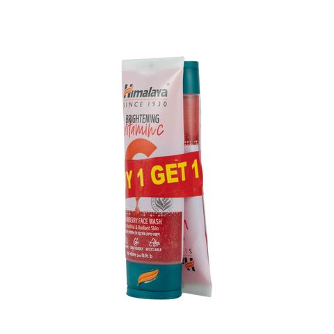 (Buy 1 & Get 1 Free) Himalaya Brightening Vitamin C Strawberry Face Wash 100ml