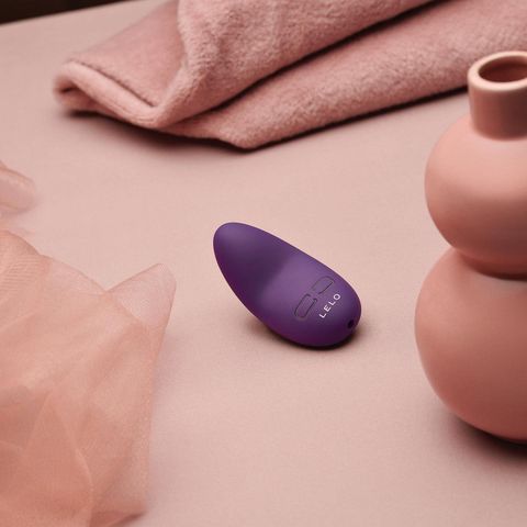 Lelo Lily 3 Clitoral/Nipple Vibrator Dark Plum 1 Piece (Perfect for beginners. Fully waterproof.)