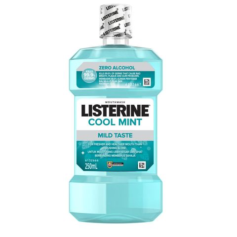 Listerine Mouthwash Cool Mint Mild Taste 250ml