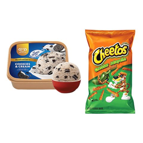 Selecta Cookies & Cream Ice Cream 1.25L & Cheetos Cheddar Jalapeno 215g Bundle