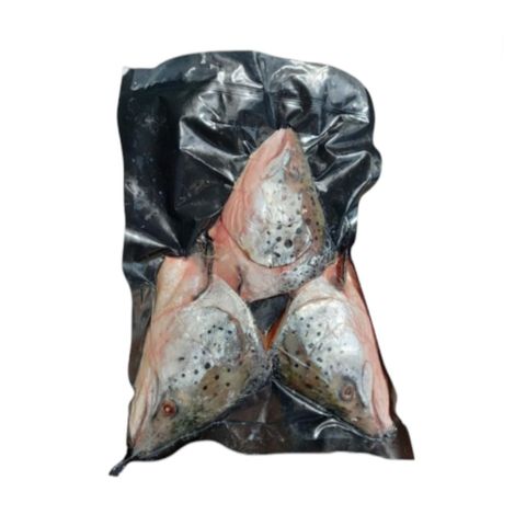 Salmon Head Split Cut 900g-1kg (Frozen)