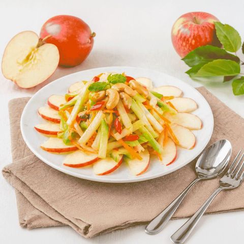 Dizon Farms Alfa Fuji Apple Big (#32) 1 Piece