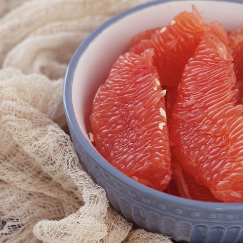 Dizon Farms Peeled Pomelo 340g