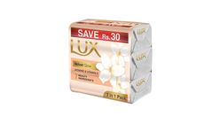 LUX VELVET TOUCH WHITE SOAP BAR 130G TRIO