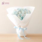 Gunjo Koi Rose Bouquet 18 Bunches