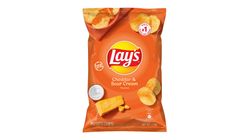 Lay's Cheddar & Sour Cream Potato Chips 170g