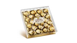 Ferrero Rocher Fine Hazelnut and Milk Chocolate Pralines Gift Box T24 300g