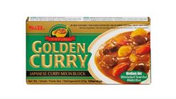 S&B Golden Curry Mix Medium Hot 220g