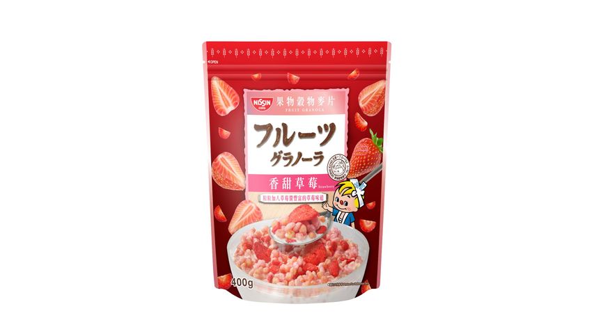 Nissin Strawberry Granola 400g