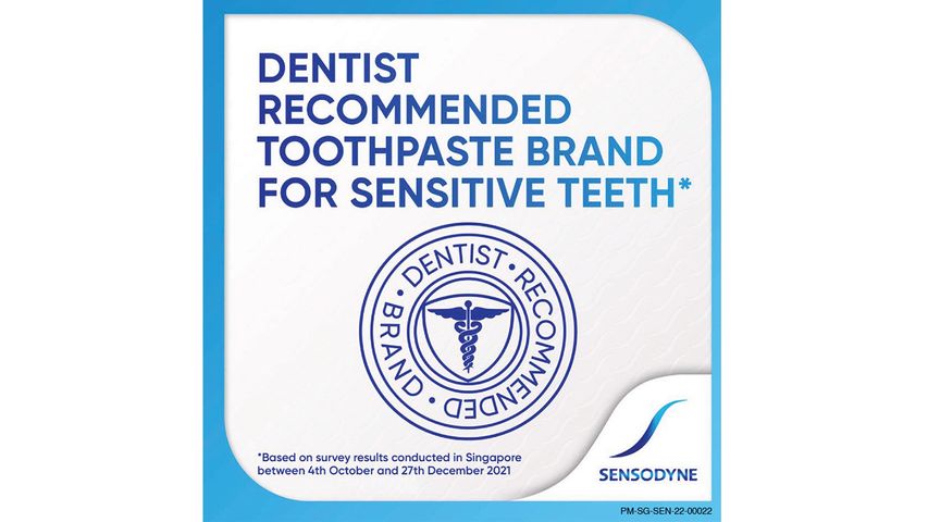 Sensodyne Toothpaste Daily Care, Gum Care,  2 x 100g 