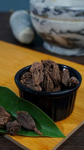 Large Cardamom (Bari Elaichi)  50g