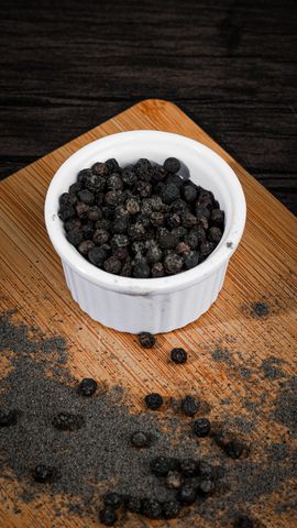 Whole Black Pepper (Kali Mirch Sabut)  100g