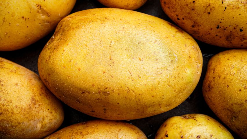 brightfarms Fresh Potato Aalu Mix 1kg