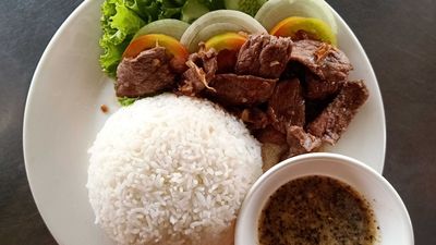 ម៉ាក់ ជិញហួយ លក់ម្ហូបកុម្ម៉ង (ប៉ោយប៉ែត)