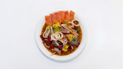 ຮ້ານຕຳ & ຍຳປາກເຫວີ