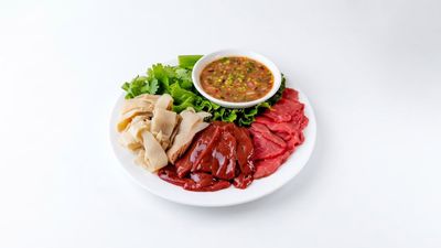 ເຕີ້ຍນໍາໂຊກລາບກ້ອຍ
