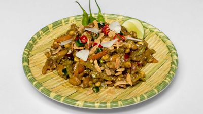 အိမ်သူမ အသုတ်ဆိုင်