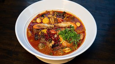 ‌Ba Jie (ပါကျဲ) BBQ & မာလာဘဲစပ်