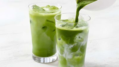 ဒေါ်ပူစူးအအေးဆိုင် (ပုသိမ်)