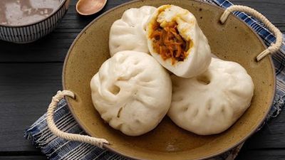 အောင် အလွှာပေါက်စီ