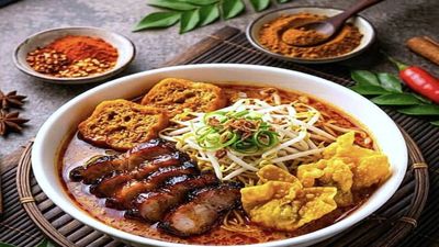 SK Wan Tan Mee ,Curry Mee 食记云吞面/咖哩面 (Restoran Equine Park)