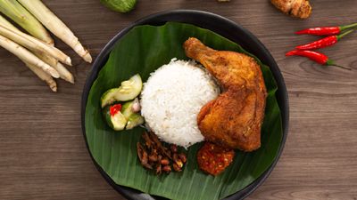 Nasi Kukus Ayam Berempah Napi & Vda (Jln Kubur Shariff)