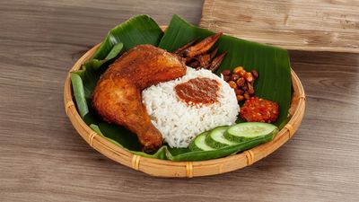 Ayam Gepuk Jogja Pak Ery (Shah Alam)