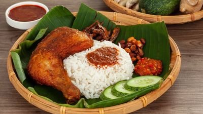 Lakshwin Treats (Batu 11)
