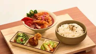 Mua Mua Cafe 满满小食馆 (Kawasan Perniagaan Teras Jaya)
