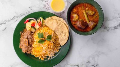 Saa-Fik (Tapak Pasar Malam)