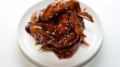 Sayap Ayam Madu (Pasar Malam Medan Selera)