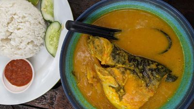 Aura Patin (Jalan Raja Muda Musa)