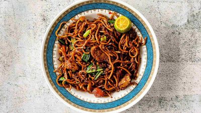 Sue Kitchen Delights (Senai Utama)