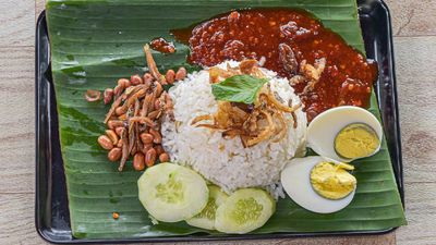 Nasi Lemak Qaseh (Taman Sri Bernam)