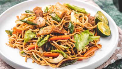 Lung Jia Cafe 龍家茶室