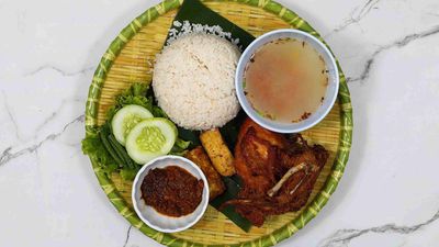 Nafee tomyam (Ipoh)