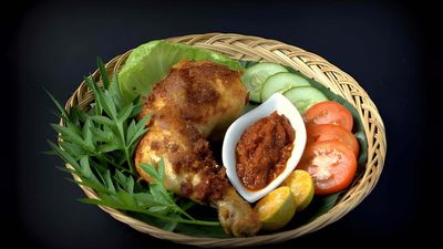 Ayam Penyet Nusantara