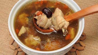 靓炖汤 Delicious Stew (Taman Perindustrian Ringan Kristal)