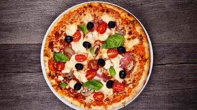 Artisan Pizza Wagyu (Kampung Bakar Batu)