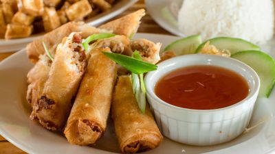 SIPSILOG SNACK BAR