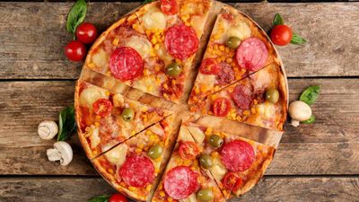 Yanong's Pizza - Cabantian