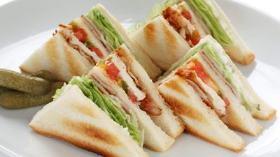 Rafa's Food Hub Burgers, Fries & More! - San Juan