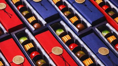 CHER. Chocolates - Talay