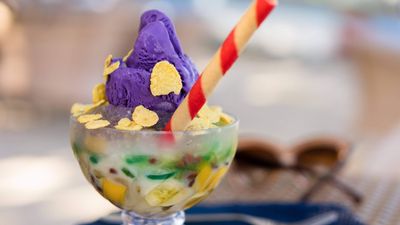 Dulce Mango Shake & Halo-Halo - Rotonda